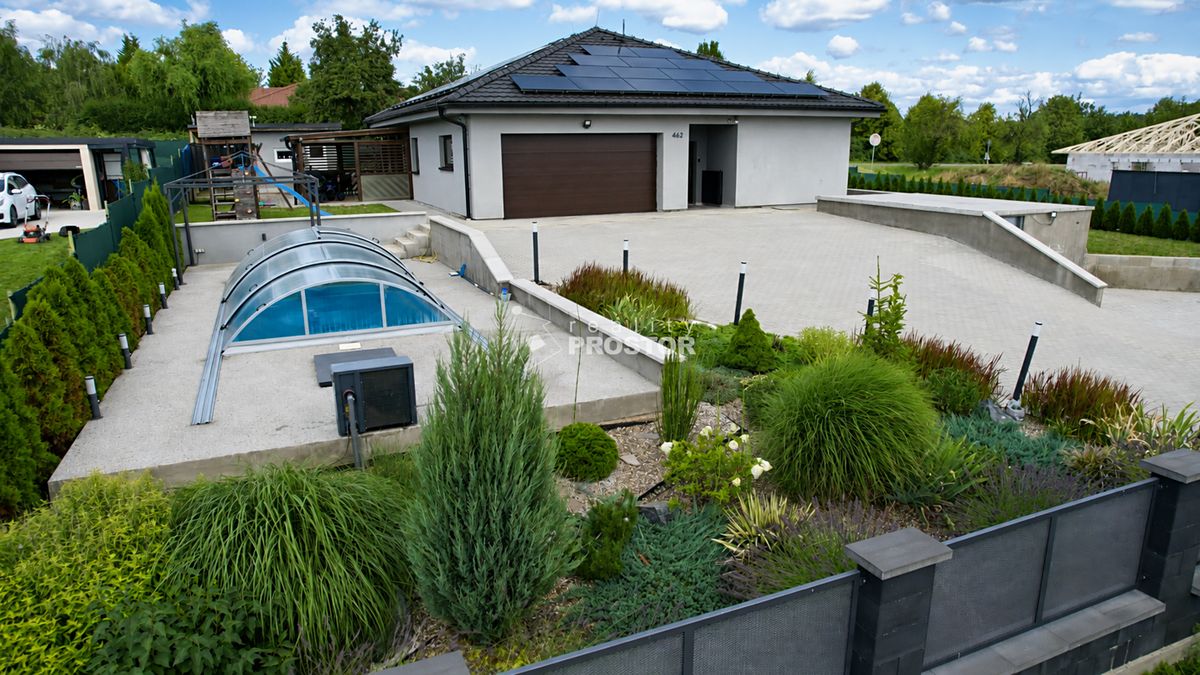 Prodej rodinného domu 154 m², pozemek 1112 m²